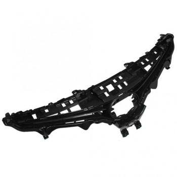 Camry 2018 ცხაურა ზედა SE