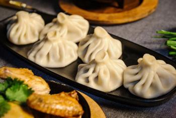 ვაკანსია ხინკლის მომხვევი  (აპარატით)